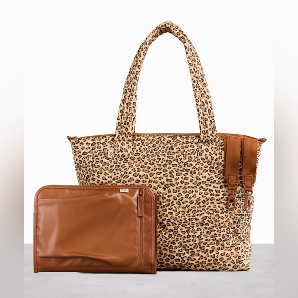 BEIS x Elsa Hosk The Tote in Wild Child